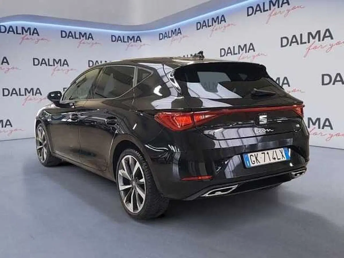 SEAT Leon usata a Milano (3)