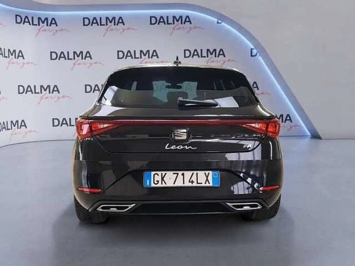 SEAT Leon usata a Milano (4)
