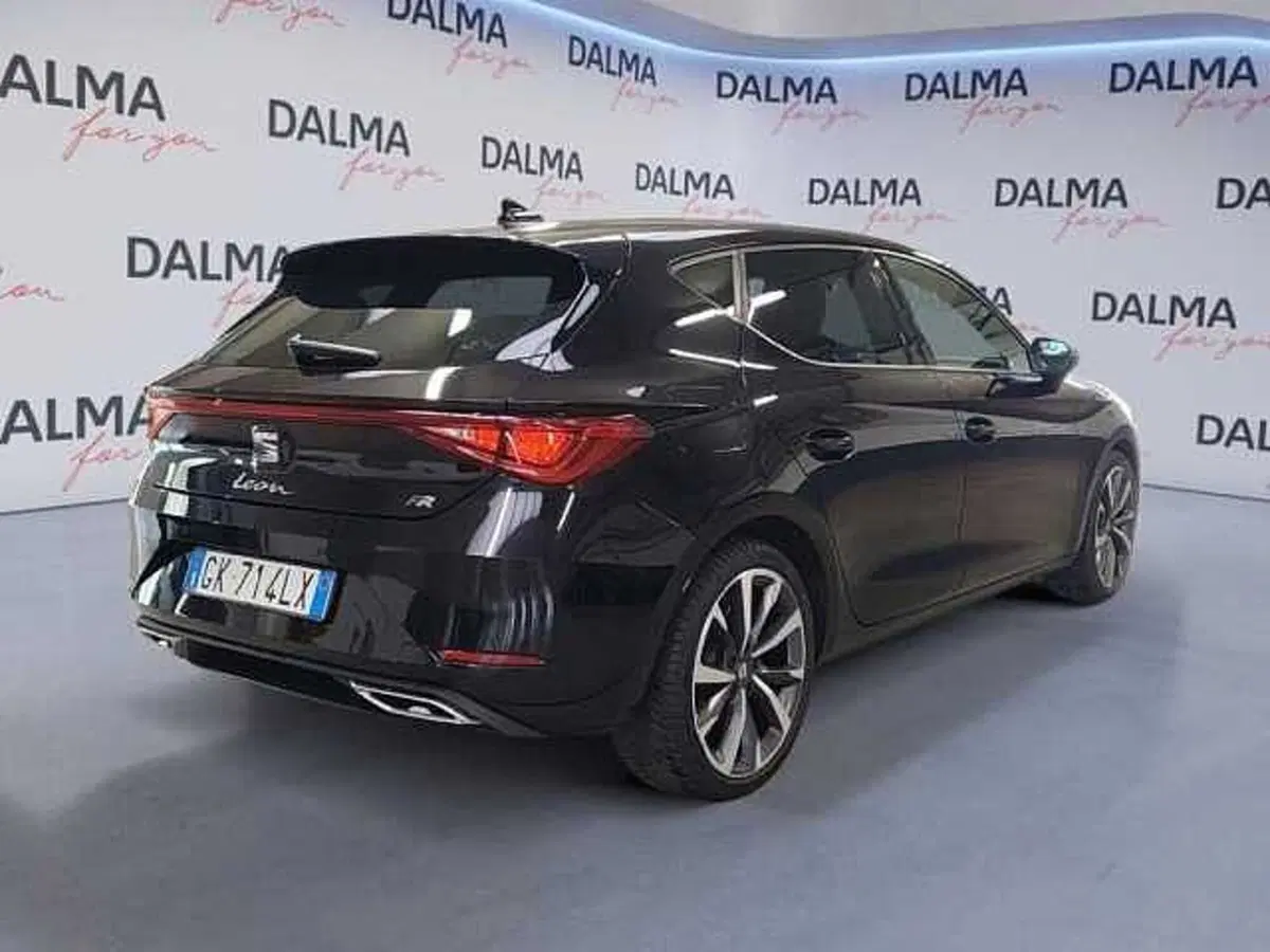 SEAT Leon usata a Milano (5)