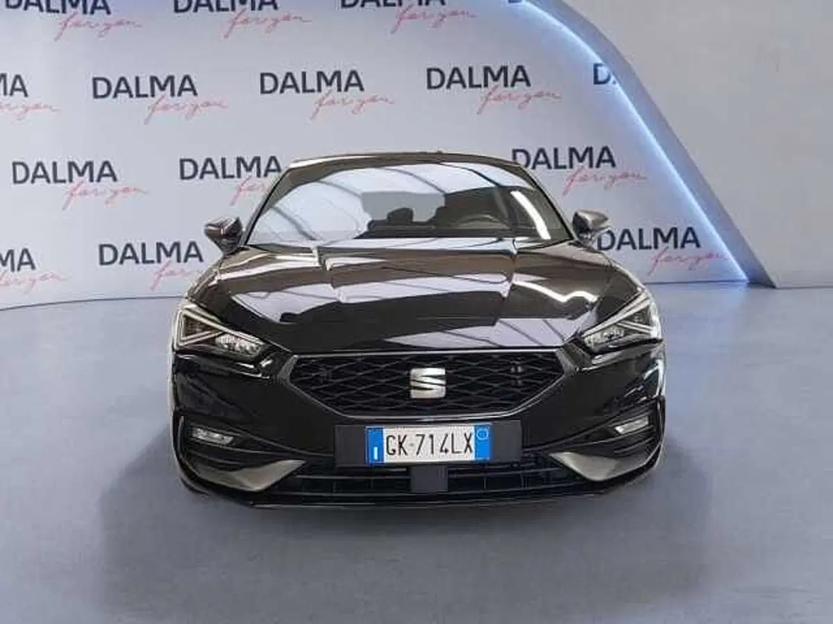 SEAT Leon usata a Milano (8)