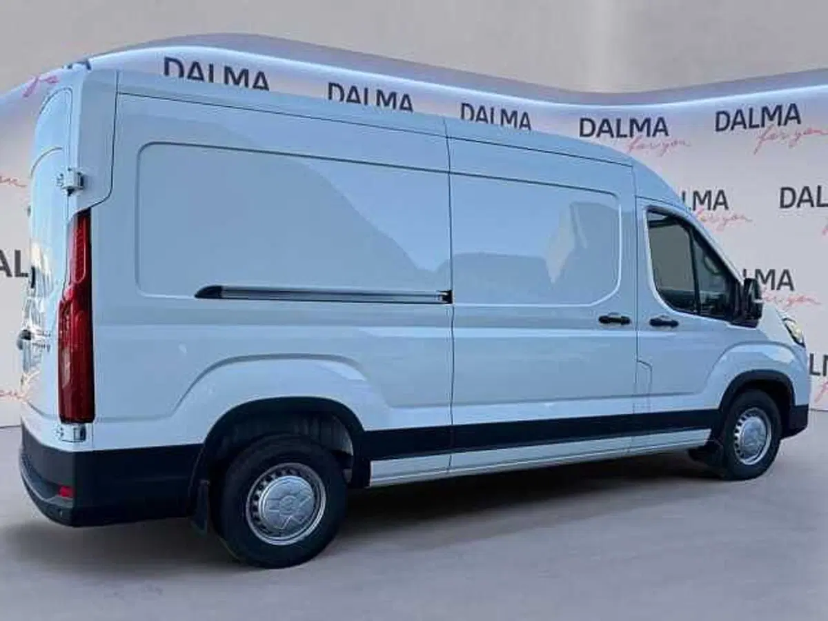 Maxus Deliver Furgone nuova a Milano (6)