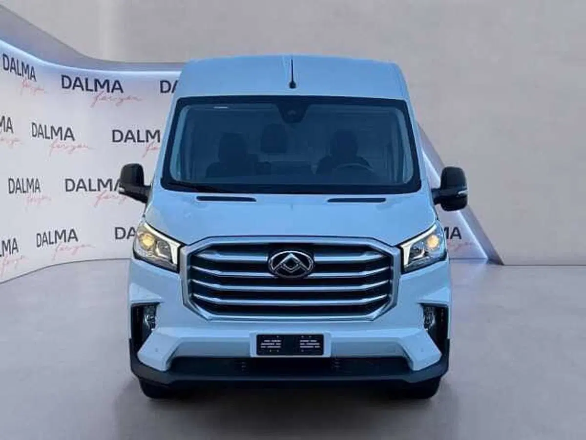 Maxus Deliver Furgone nuova a Milano (8)