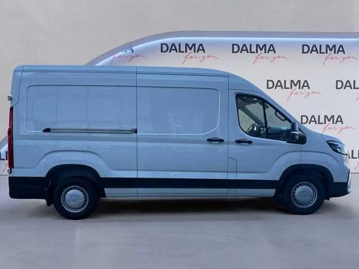 Maxus Deliver Furgone nuova a Milano (6)