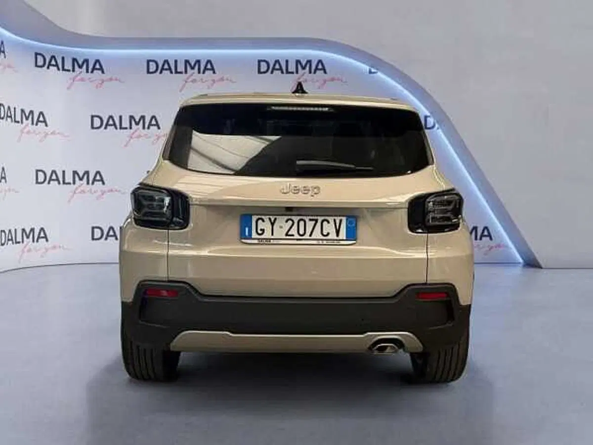 Jeep Avenger usata a Milano (4)
