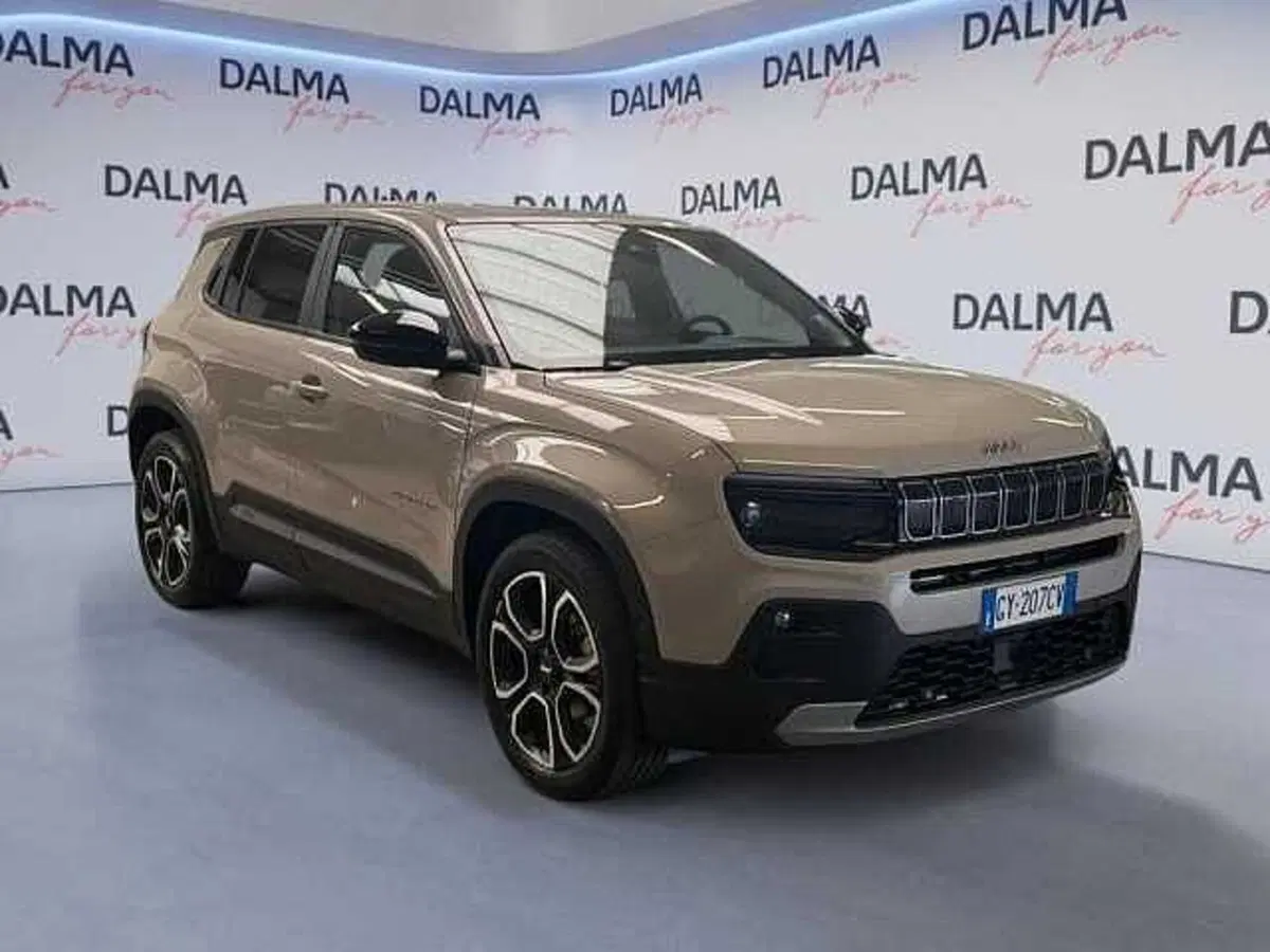 Jeep Avenger usata a Milano (7)