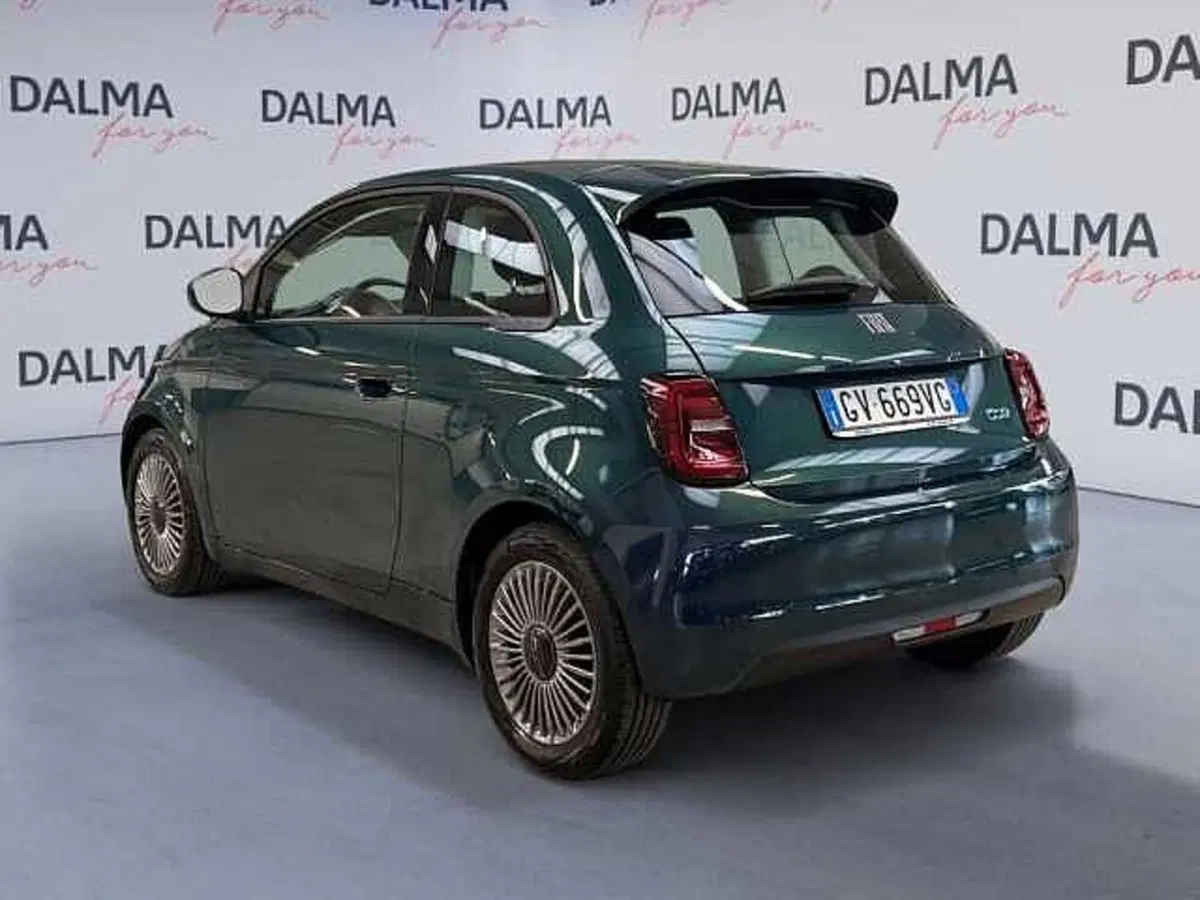 Fiat 500 Cabrio usata a Milano (3)