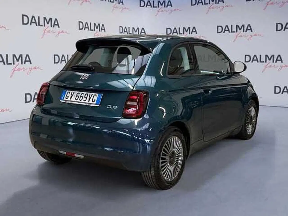 Fiat 500 Cabrio usata a Milano (5)