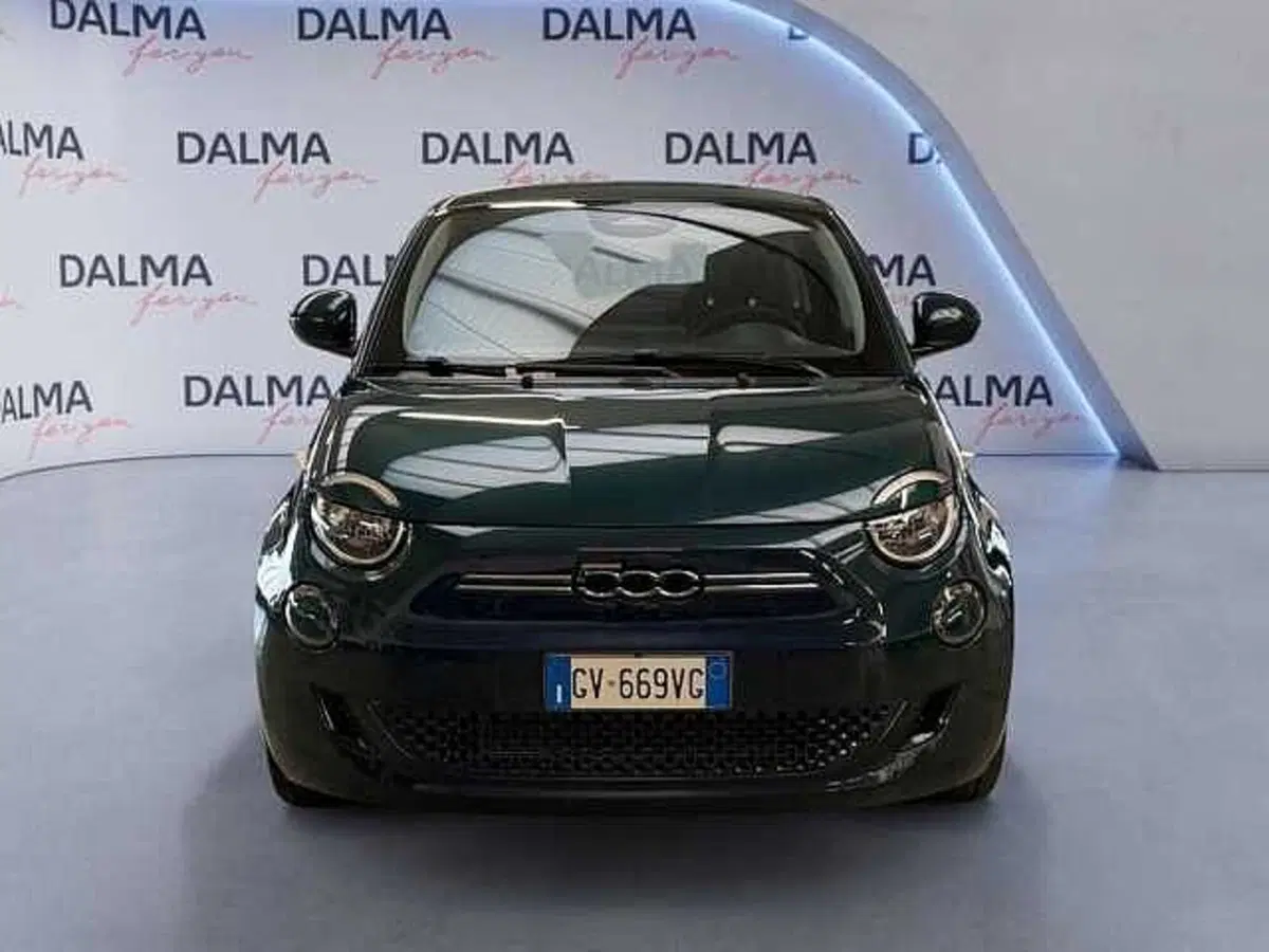 Fiat 500 Cabrio usata a Milano (8)