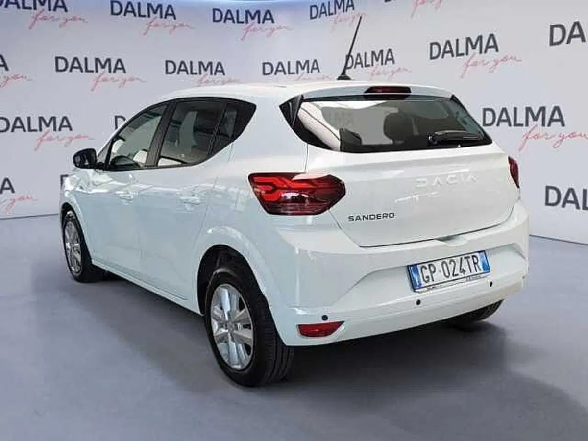 Dacia Sandero Streetway usata a Milano (3)
