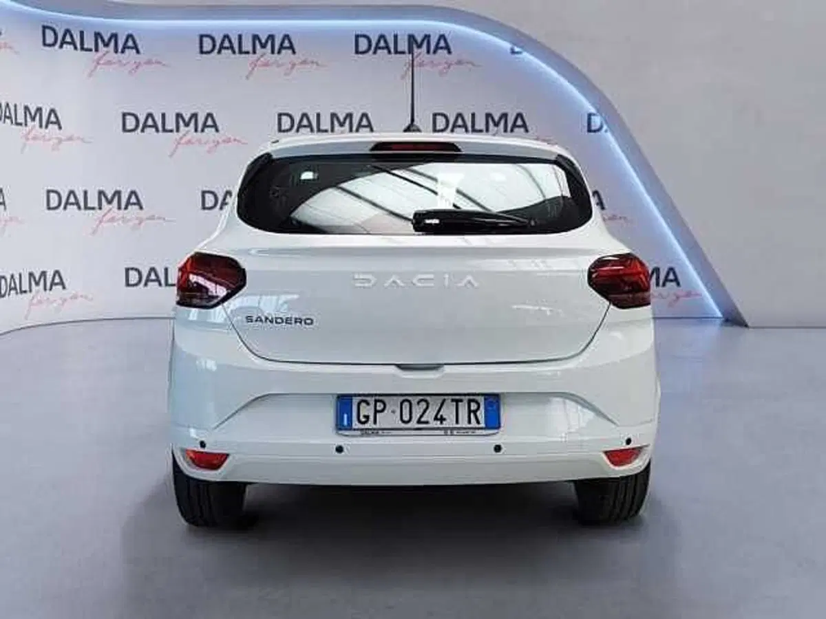 Dacia Sandero Streetway usata a Milano (4)