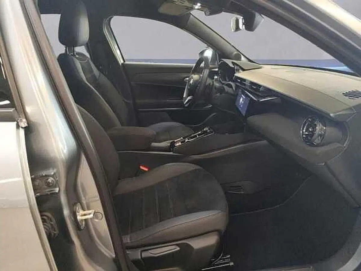 Alfa Romeo Junior usata a Milano (14)