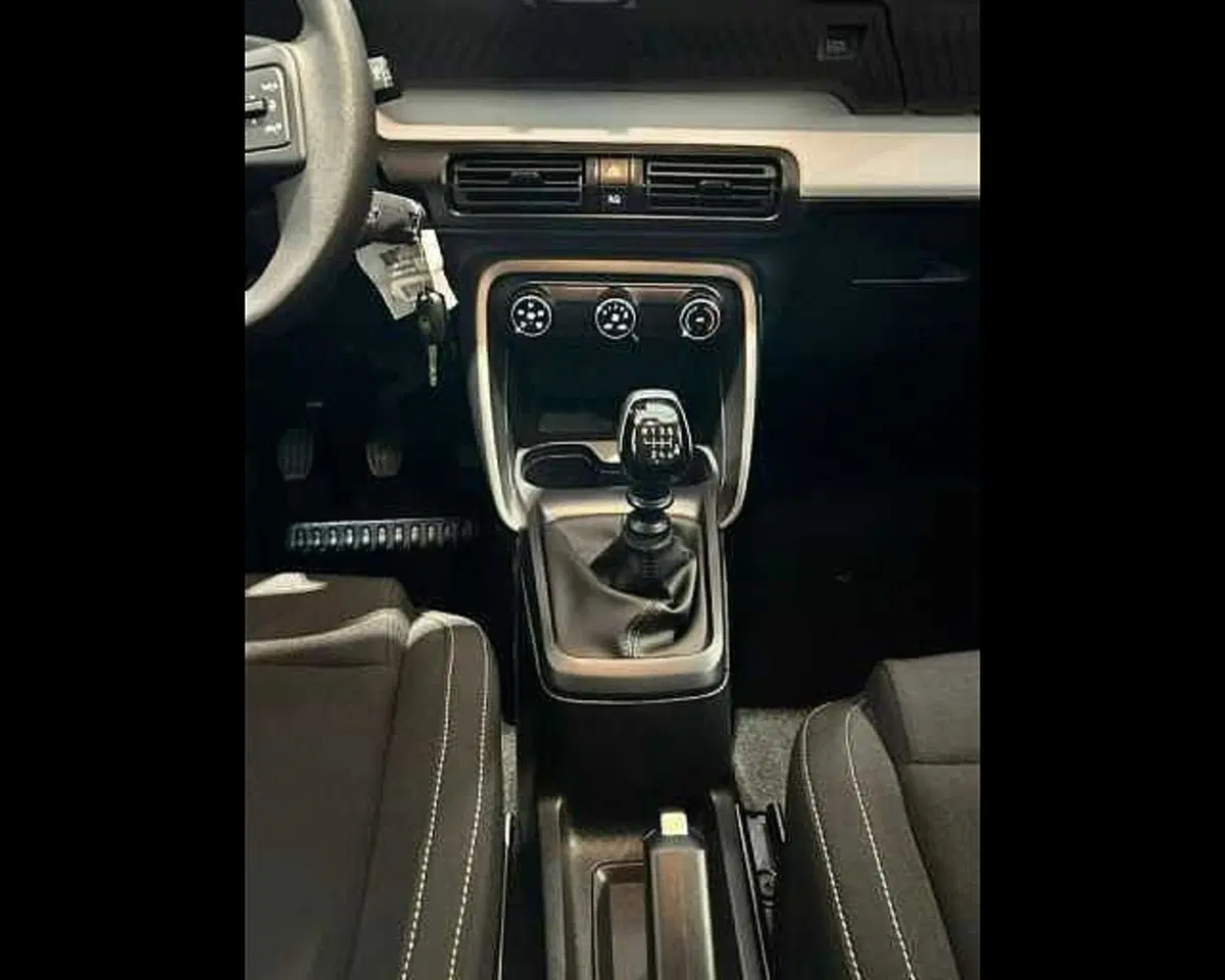 Citroen C3 Aircross nuova a Milano (9)