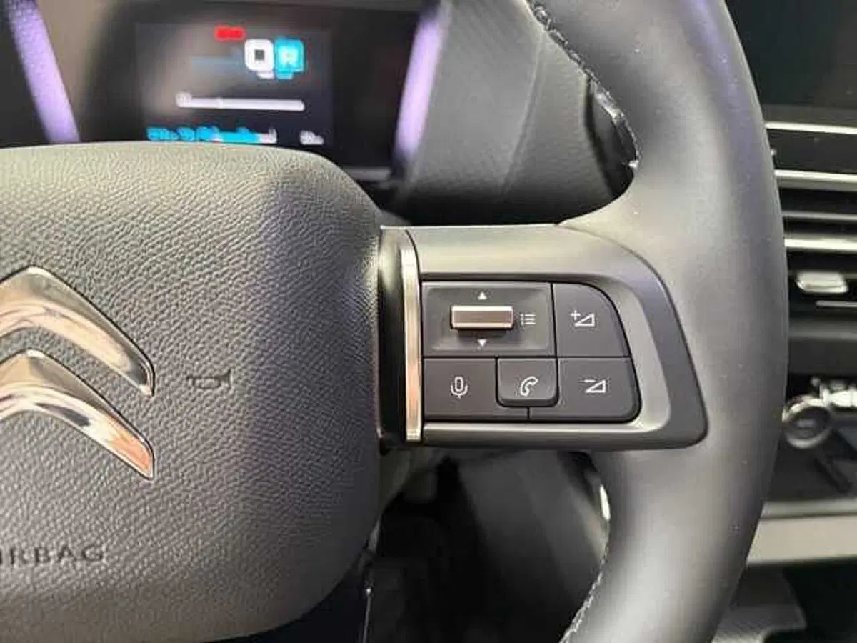 Citroen E-C4 usata a Milano (17)