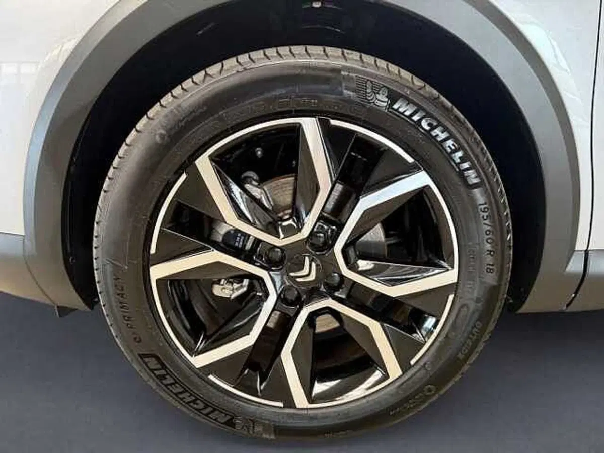 Citroen E-C4 usata a Milano (9)
