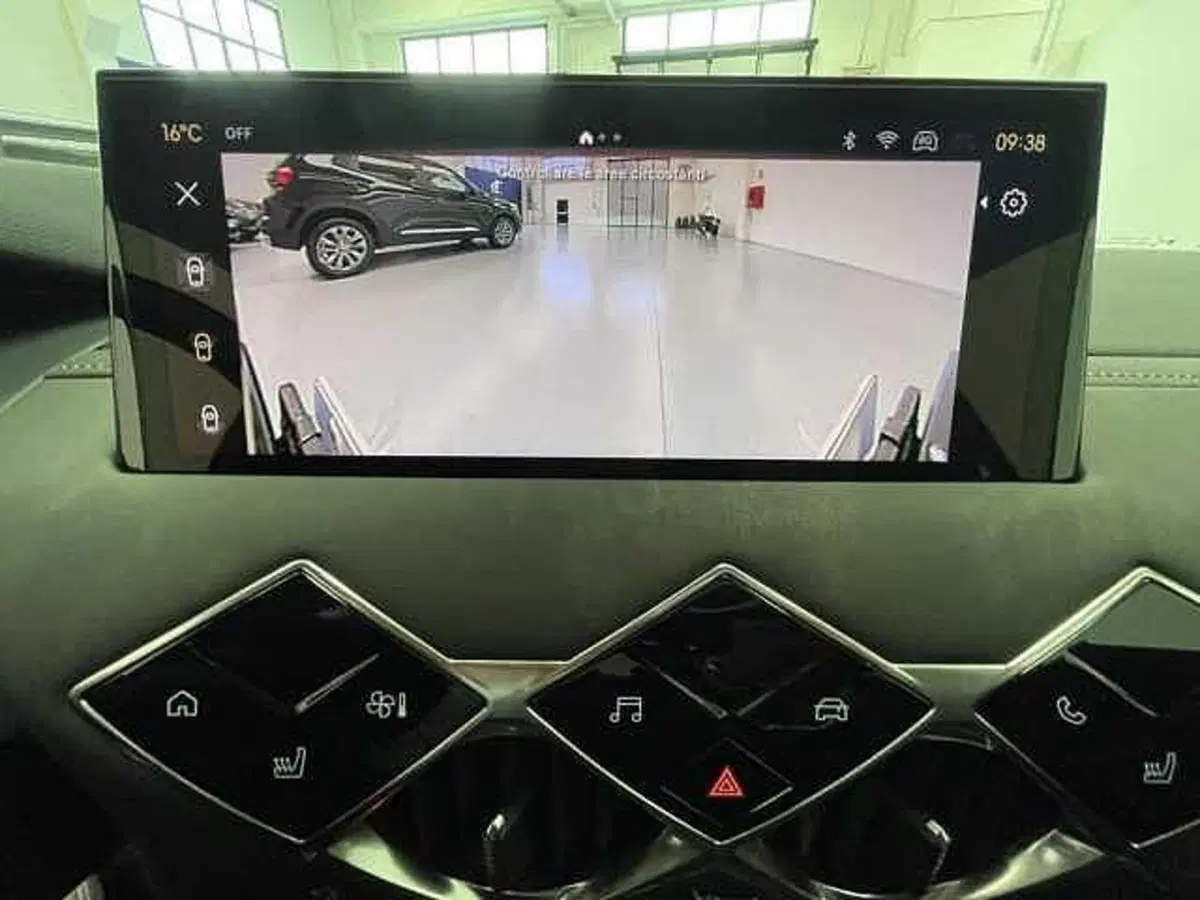 Ds DS 3 usata a Milano (14)