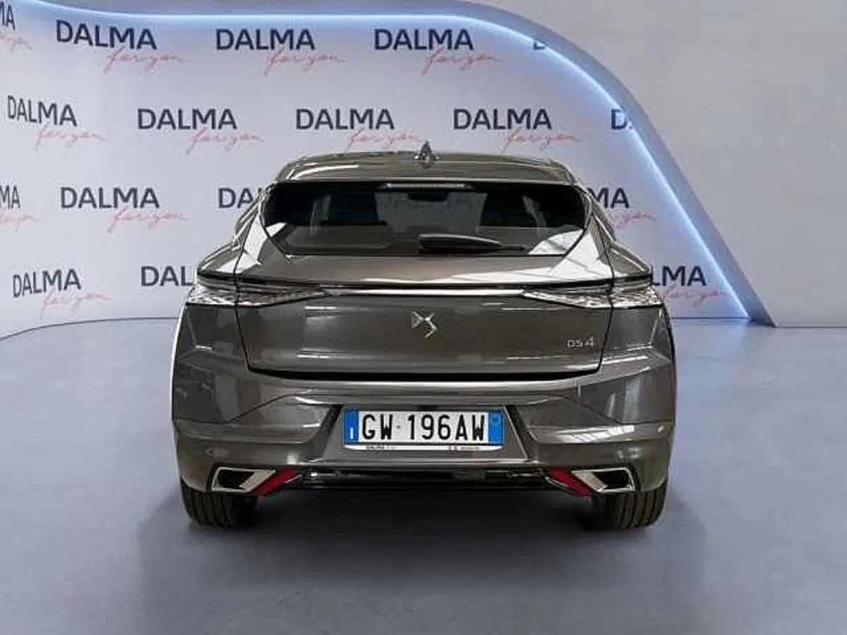 Ds DS 4 nuova a Milano (4)