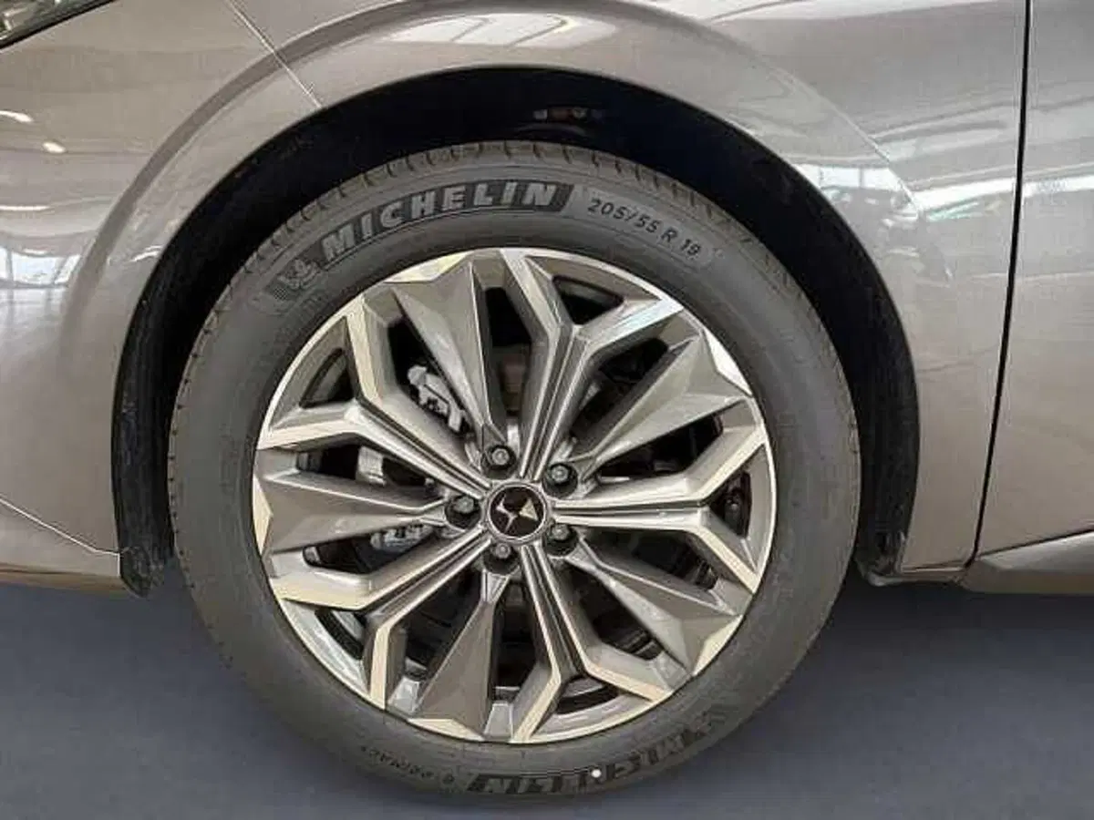 Ds DS 4 nuova a Milano (9)