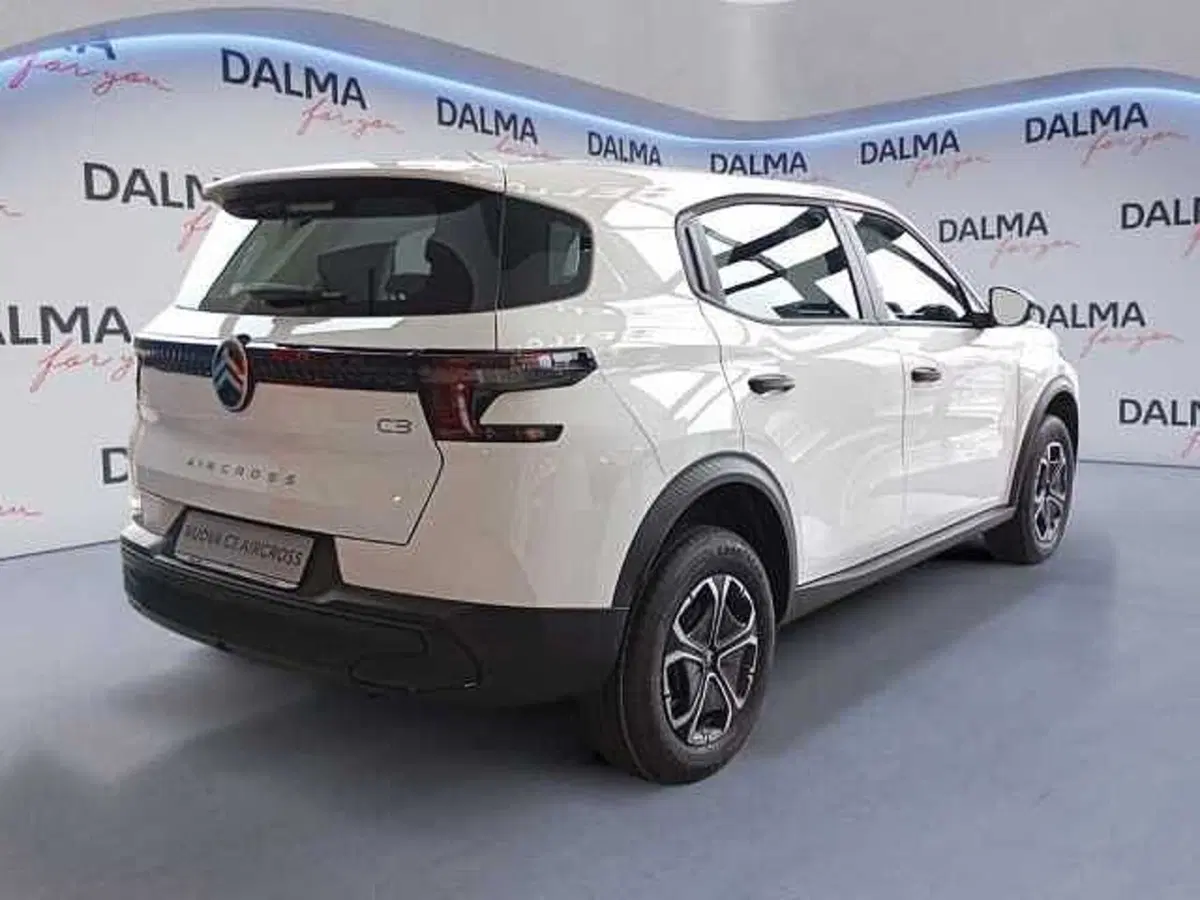 Citroen C3 Aircross nuova a Milano (3)