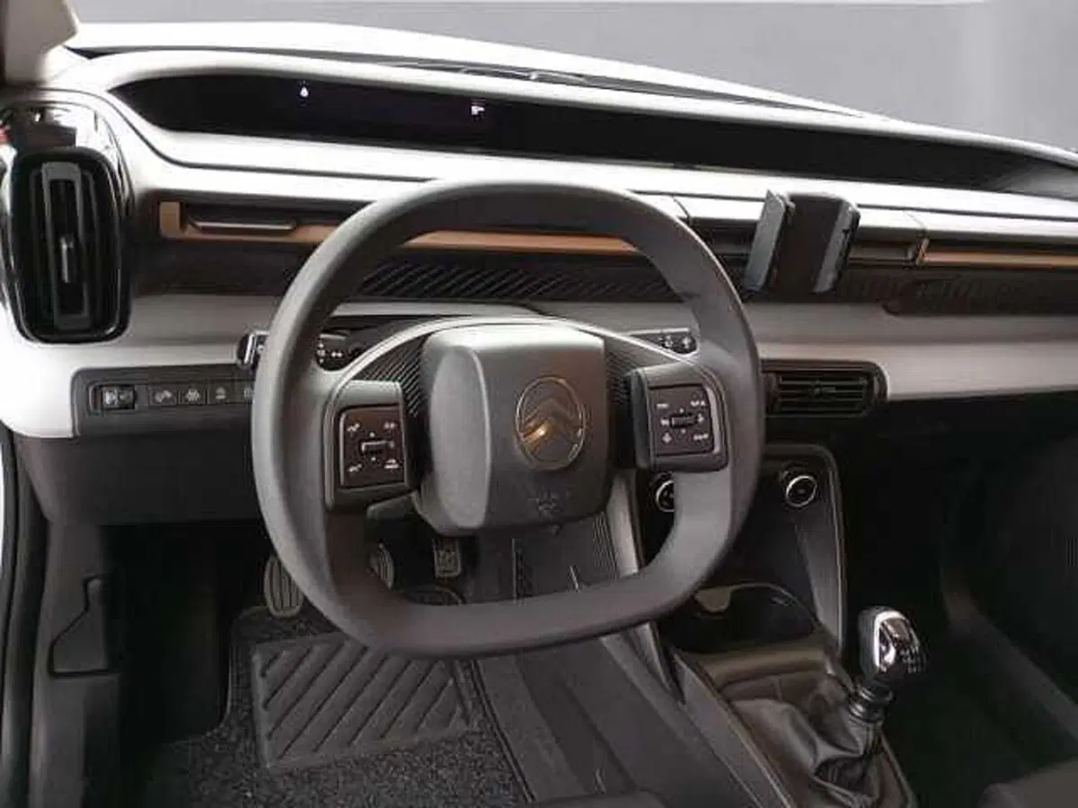Citroen C3 Aircross nuova a Milano (8)