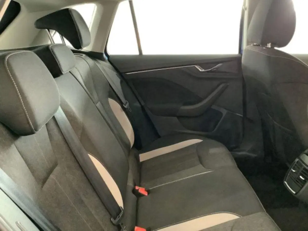 Skoda Kamiq usata a Catania (11)