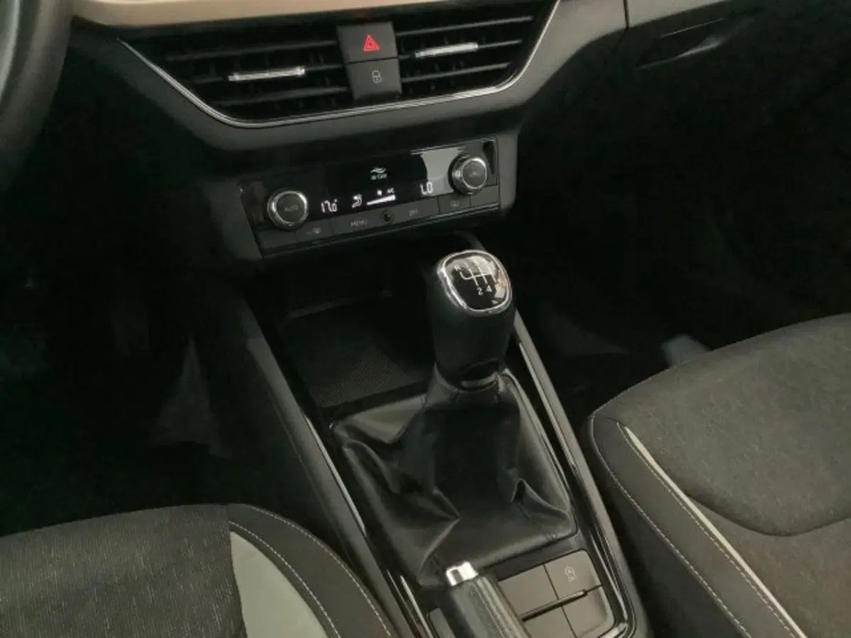 Skoda Kamiq usata a Catania (8)
