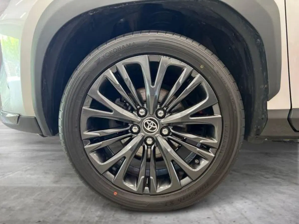 Toyota Yaris Cross usata a Vercelli (15)
