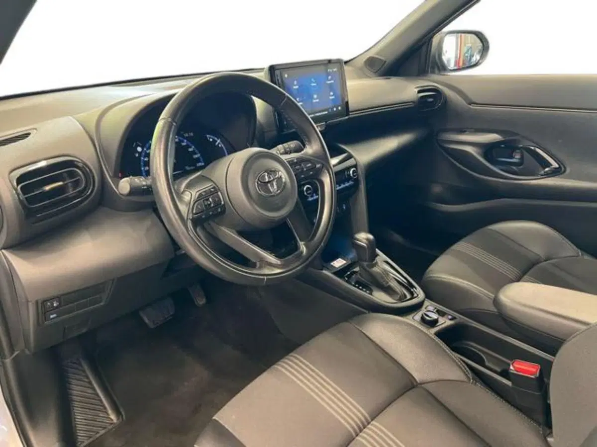 Toyota Yaris Cross usata a Vercelli (6)