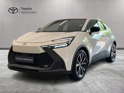 Toyota Toyota C-HR 2.0 hv Trend awd e-cvt del 2024 usata a Albano Vercellese