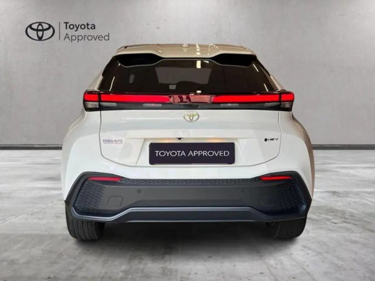 Toyota Toyota C-HR usata a Vercelli (4)