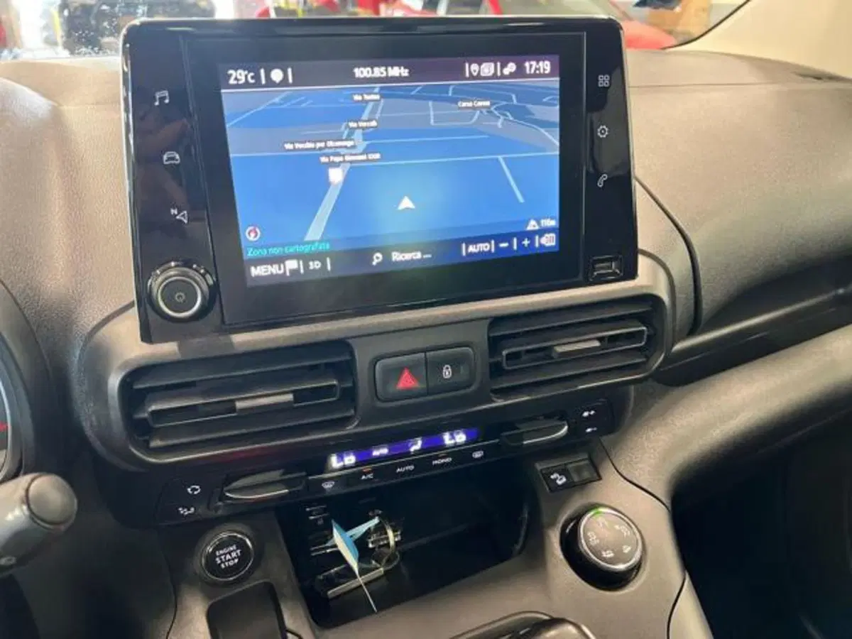 Toyota Proace City Verso usata a Vercelli (12)