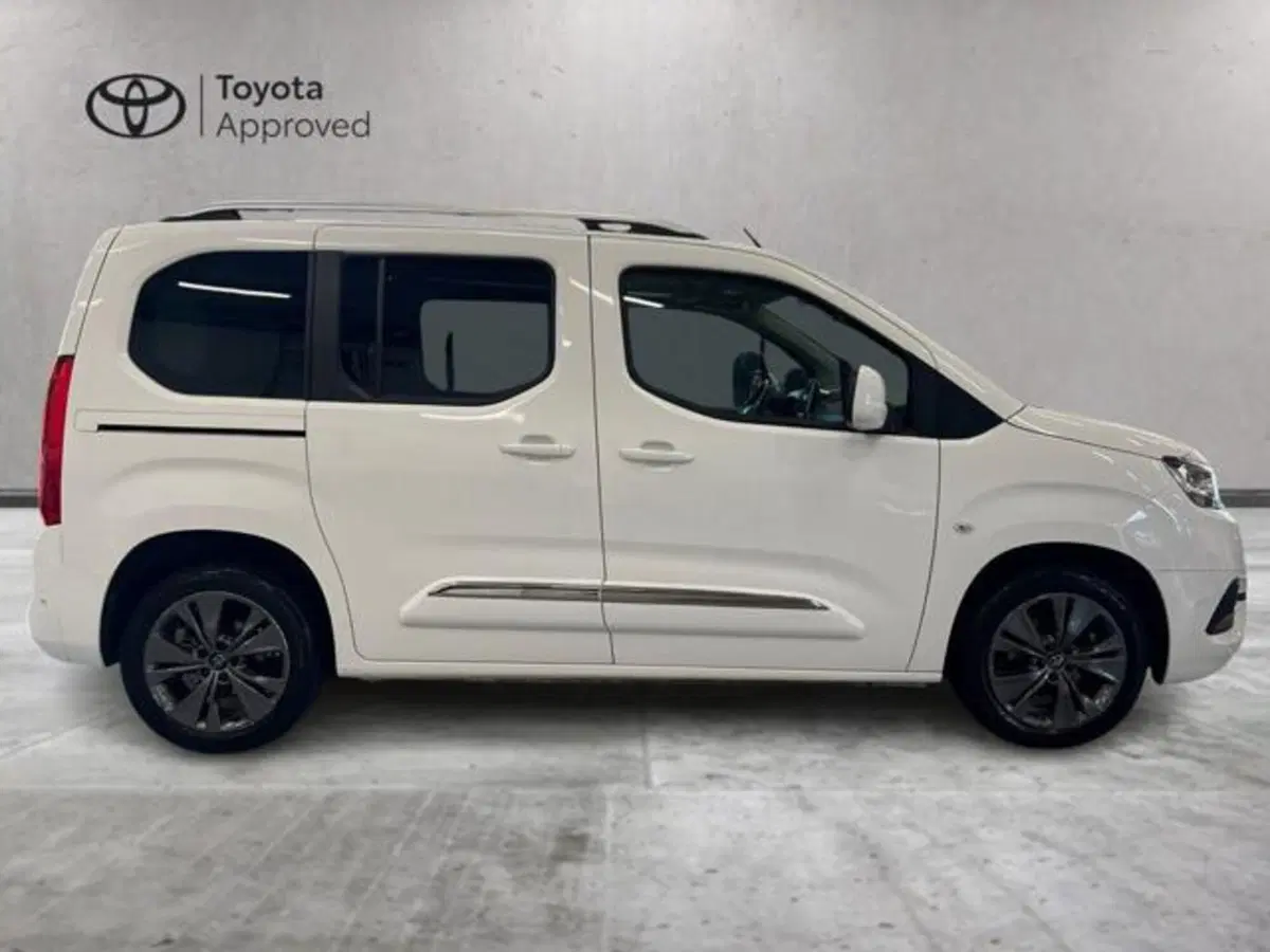 Toyota Proace City Verso usata a Vercelli (14)