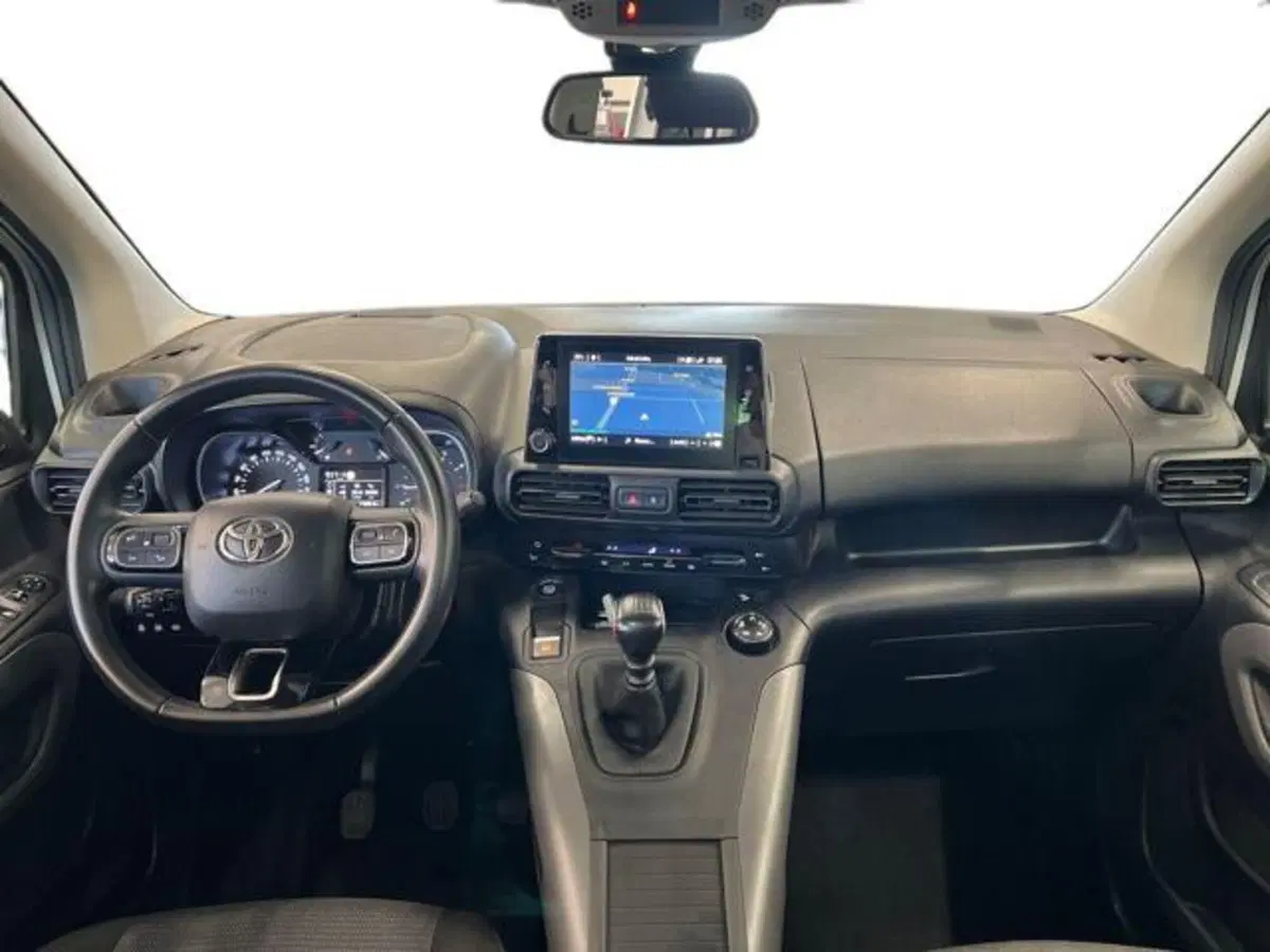 Toyota Proace City Verso usata a Vercelli (9)
