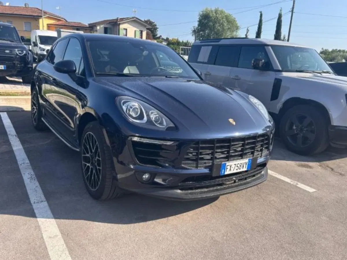 Porsche Macan usata a Lucca (3)