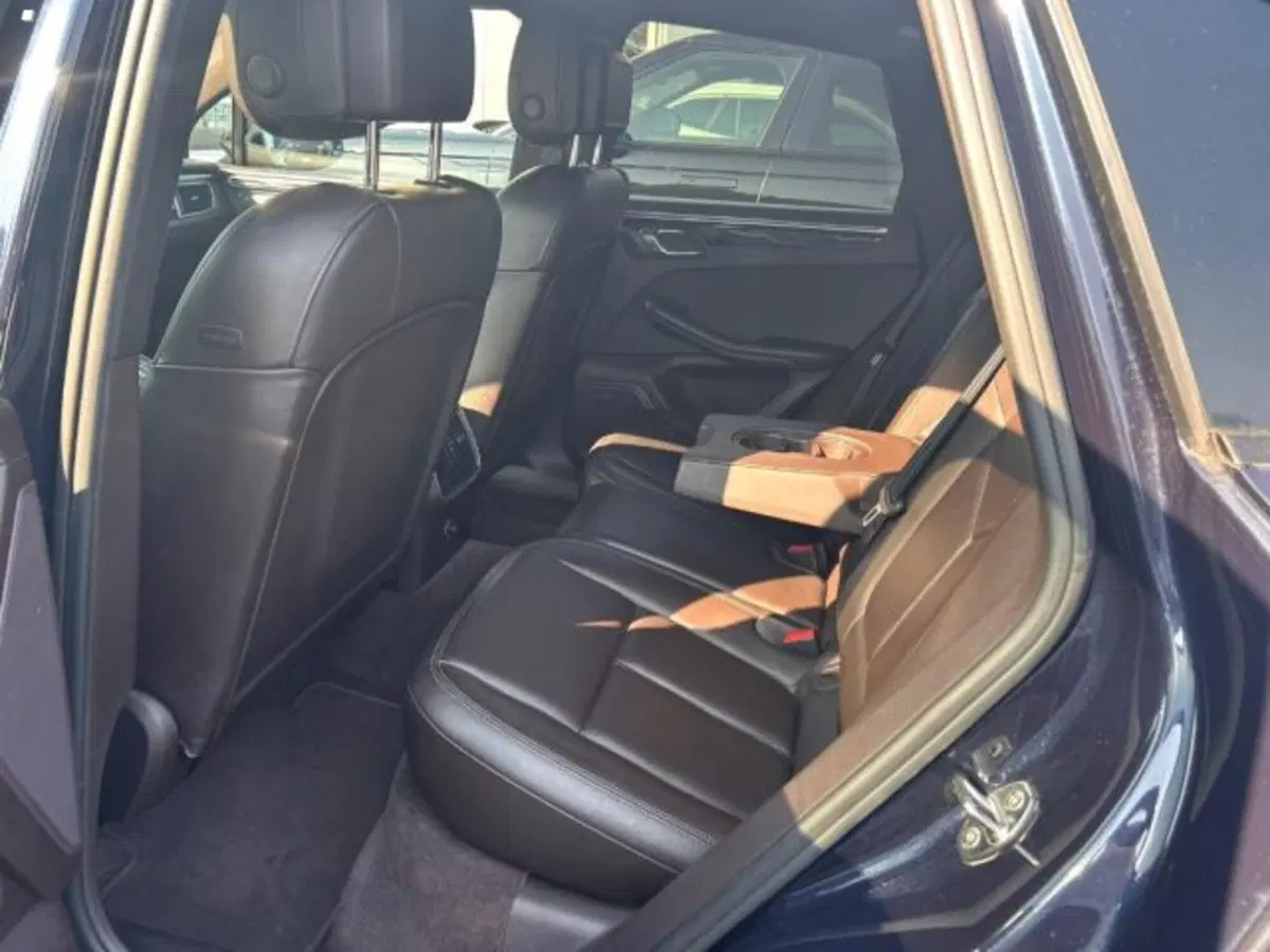 Porsche Macan usata a Lucca (8)