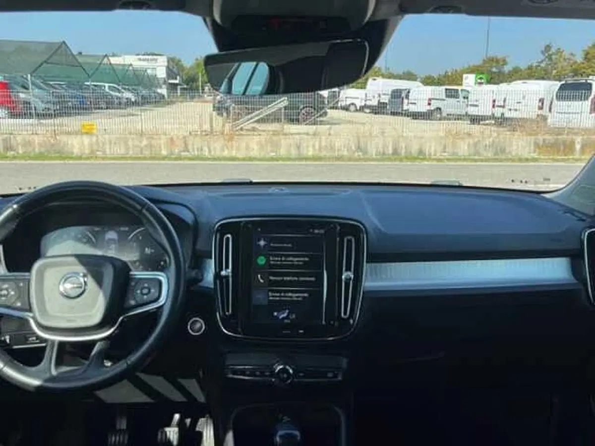 Volvo XC40 usata a Ravenna (10)