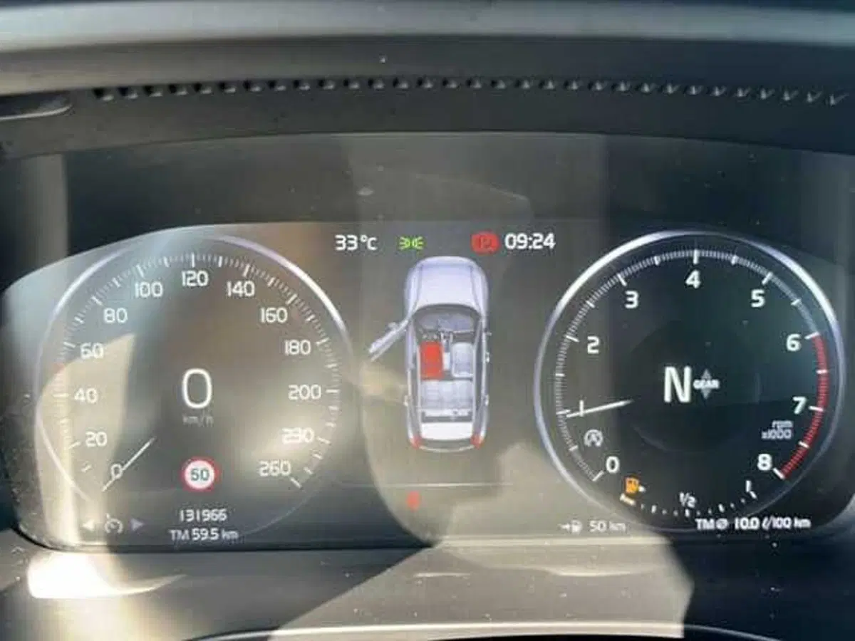 Volvo XC40 usata a Ravenna (12)