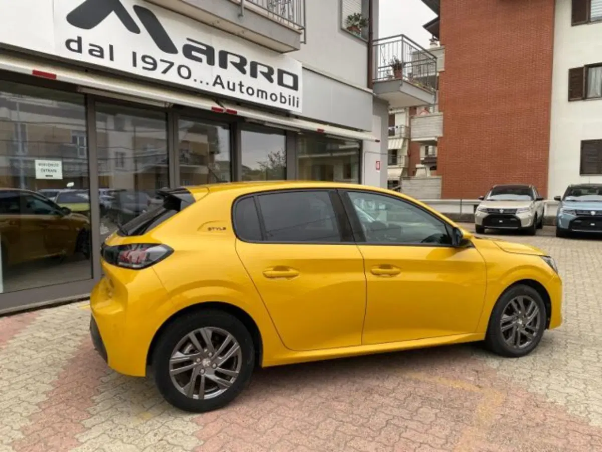 Peugeot 208 usata a Cuneo (2)