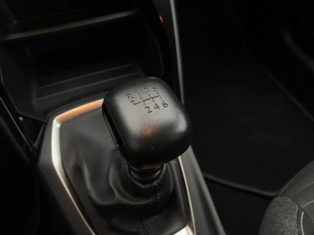 Peugeot 208 usata a Cuneo (4)