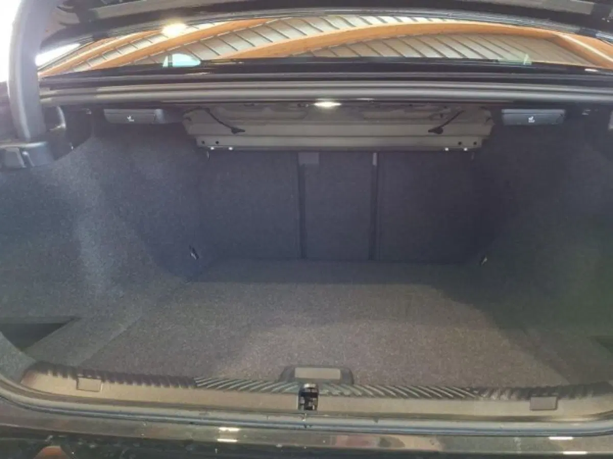 BMW i5 Touring usata a Verona (17)