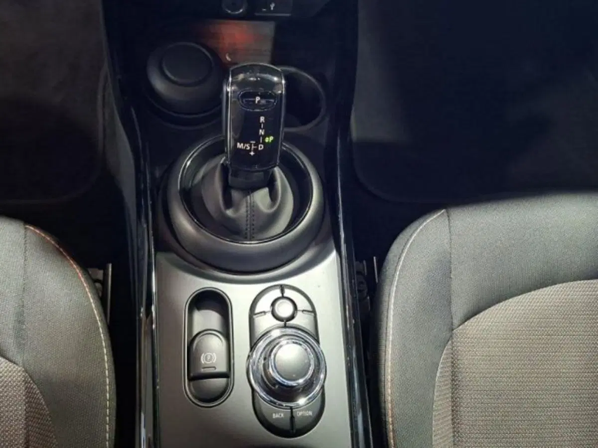 MINI Mini Clubman usata a Verona (12)