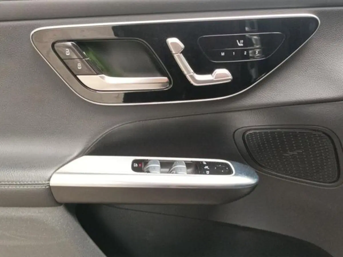 Mercedes-Benz GLC usata a Milano (12)