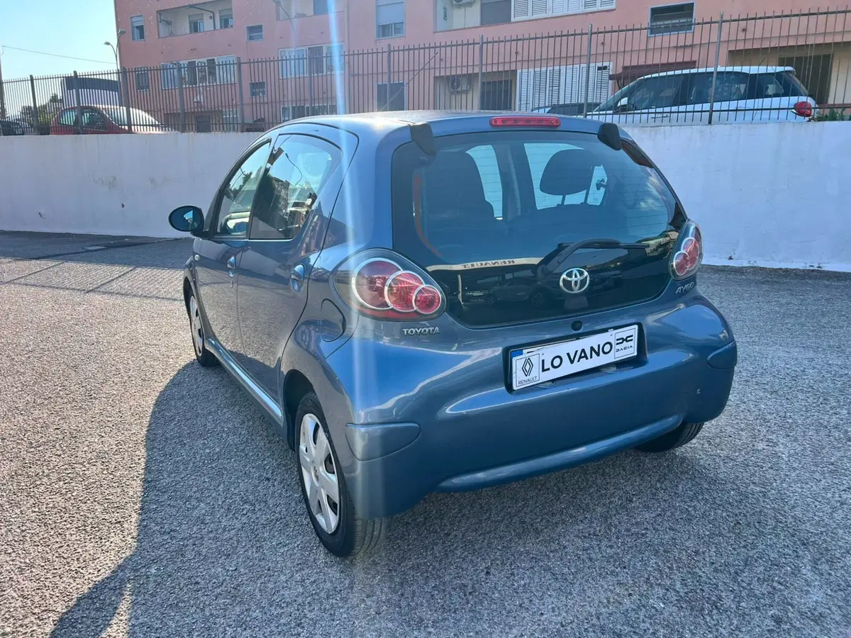 Toyota Aygo usata a Messina (7)