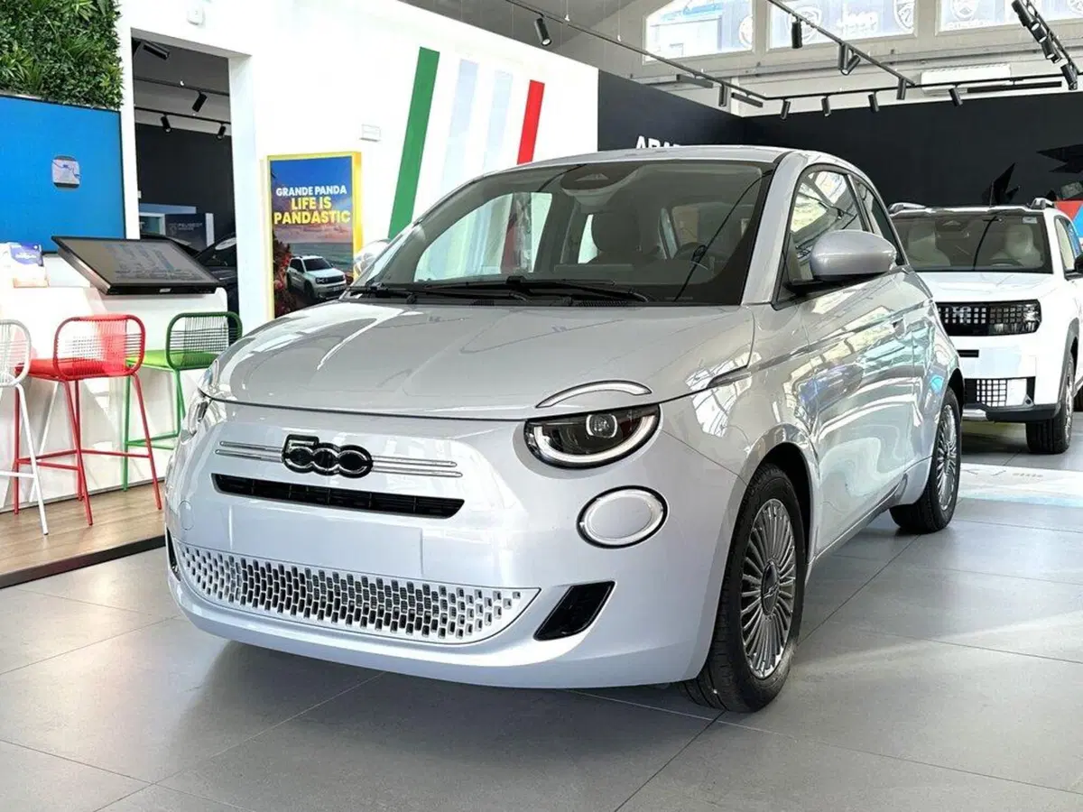 Fiat 500 nuova a Sondrio