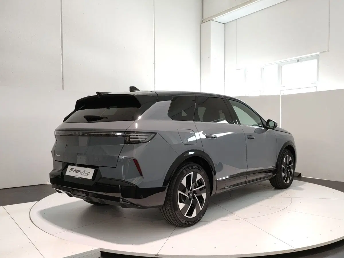 Opel Grandland nuova a L'Aquila (4)