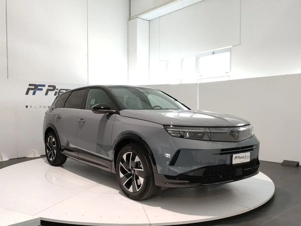 Opel Grandland nuova a L'Aquila (6)