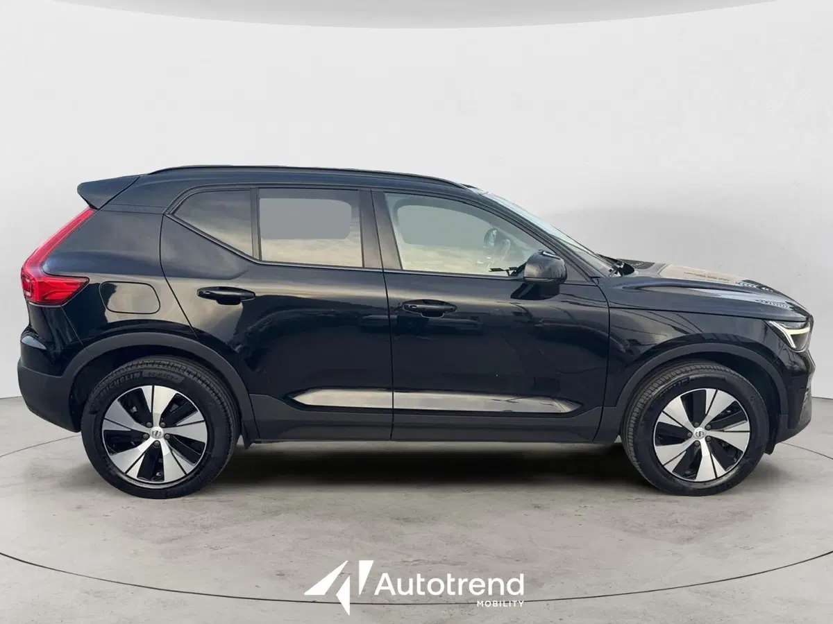 Volvo XC40 usata a Bari (5)