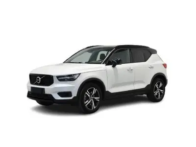 Volvo XC40 D3 AWD R-design del 2020 usata a Bari