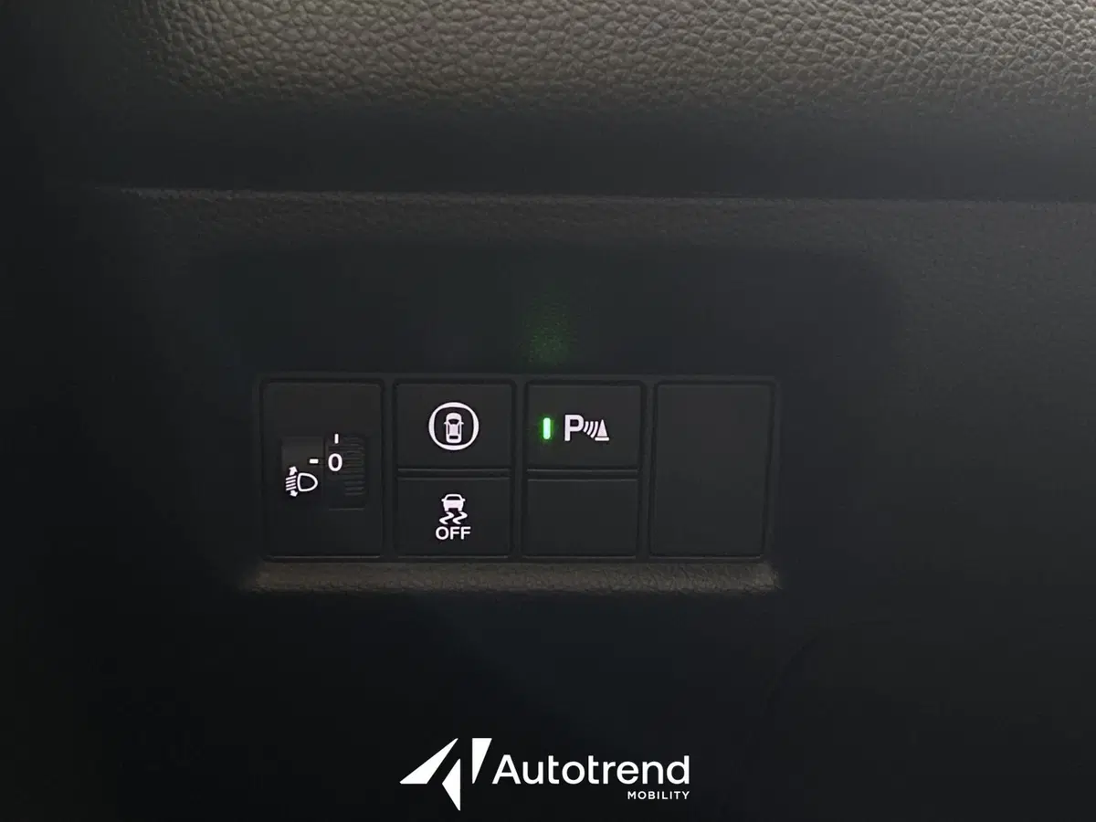 Honda Jazz usata a Bari (14)