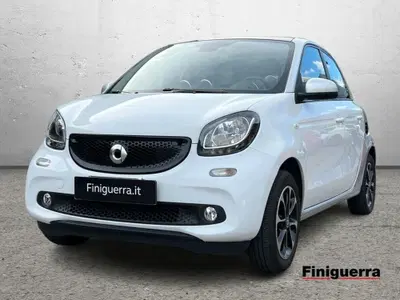 smart forfour forfour 70 1.0 twinamic Prime del 2015 usata a Talamona