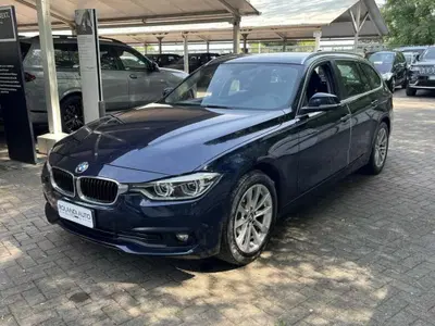 BMW Serie 3 Touring 320d xDrive  Business Advantage del 2017 usata a Alessandria